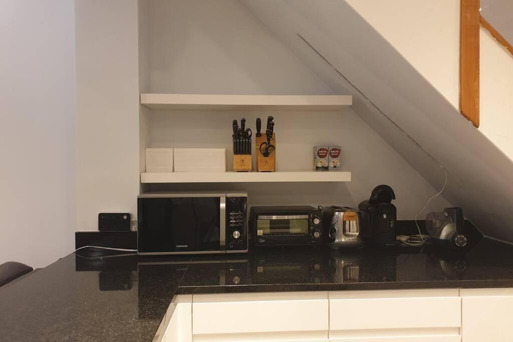 Leilighet Spacious 2 Bed In Gated Community Up To 6 Guests