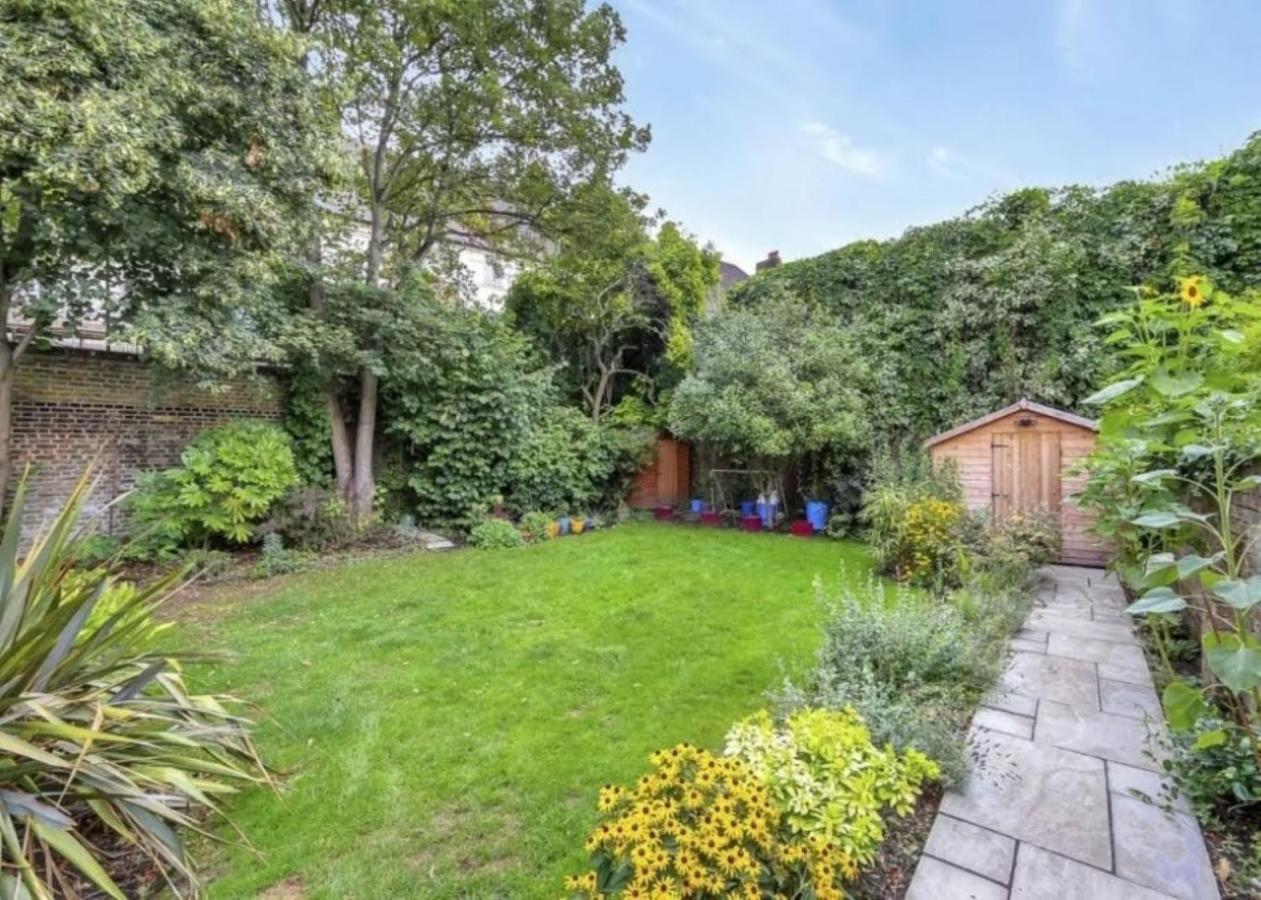 Highgate Maisonette With Roof Terrace Leilighet