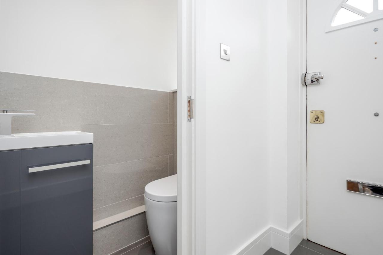 Luxury Chic Near Canary Wharf, Excel, O2 & Stratford London
