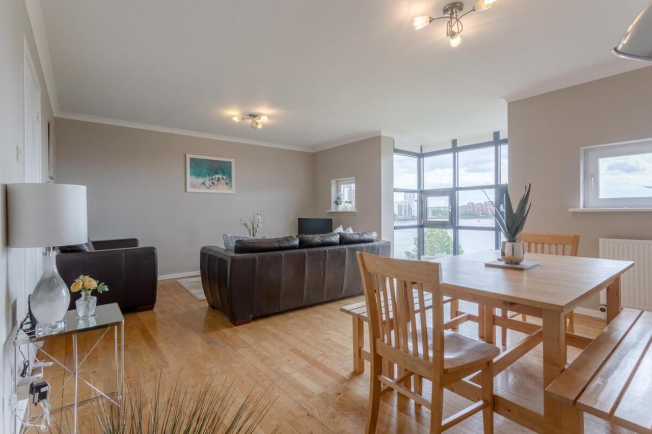 Bright Modern One-bed With Stunning View Of Thames