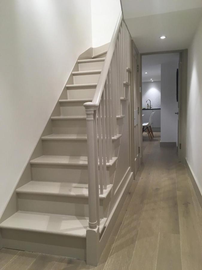 Stylish & Modern 1bd Kensington Flat Sleeps 2 * Londen
