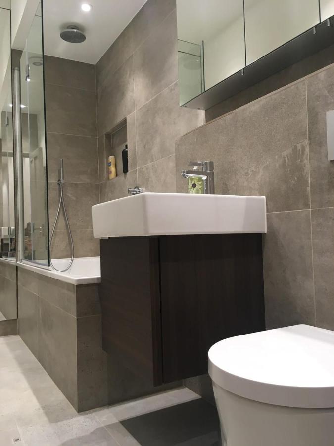 Appartement Stylish & Modern 1bd Kensington Flat Sleeps 2 *