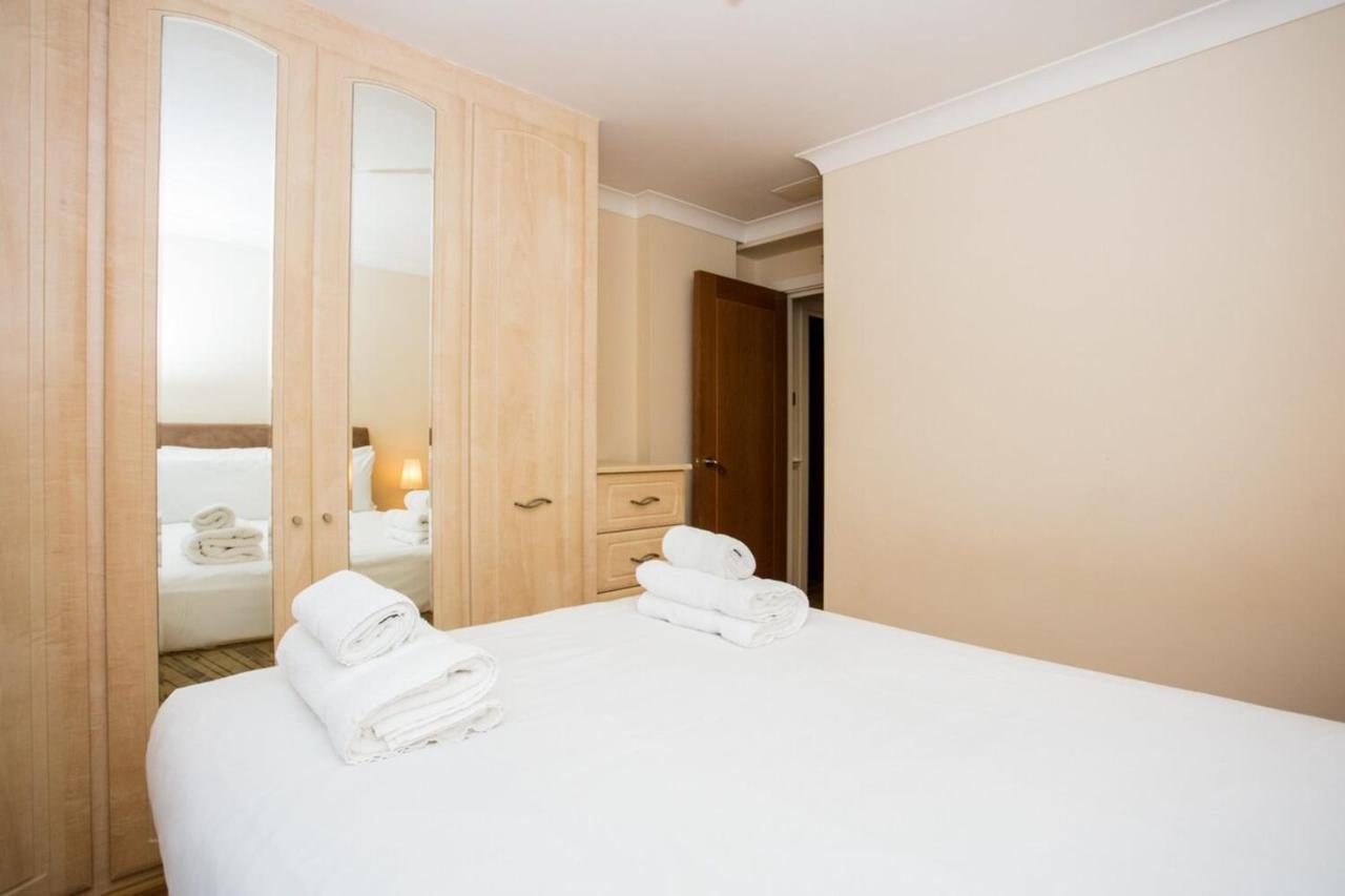 1 Bedroom On The Riverbank Near St Paul's