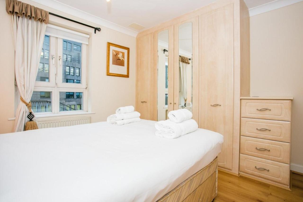 Apartment 1 Bedroom On The Riverbank Near St Paul's London
