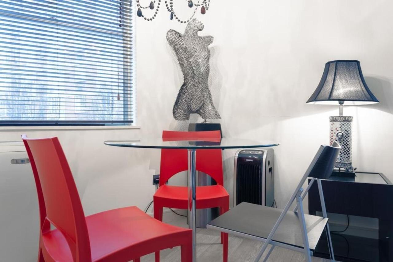 Apartment Stunning Modern In South Kensington London