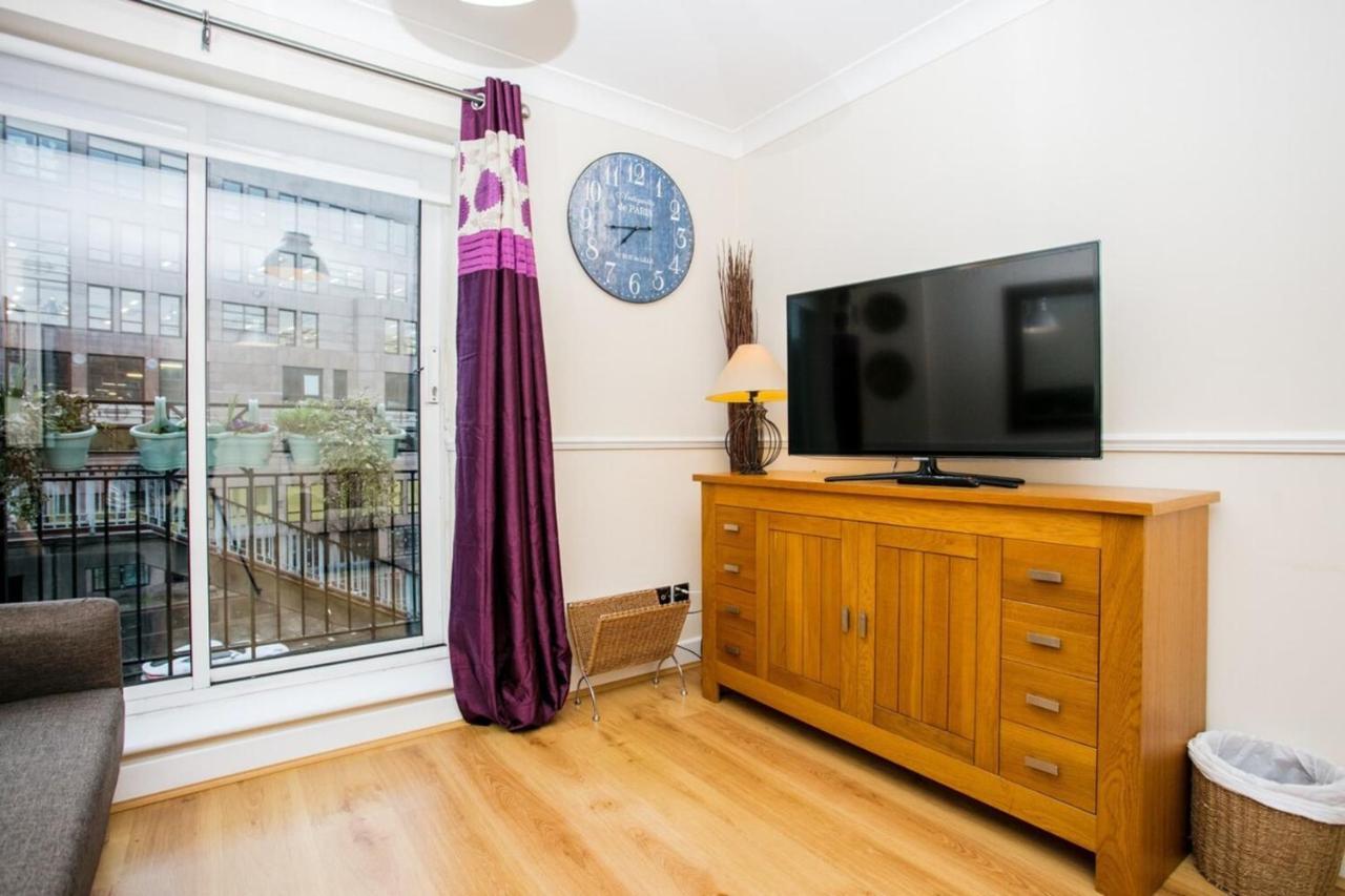 Apartment 1 Bedroom On The Riverbank Near St Paul's *