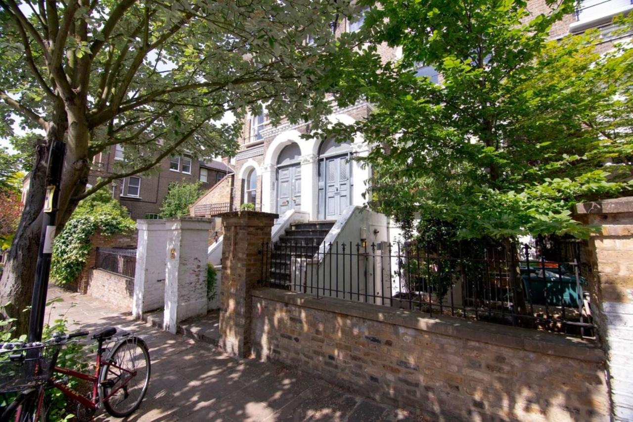 Wonderful 2 Bedroom In Quiet Area Near Camden Square Apartment