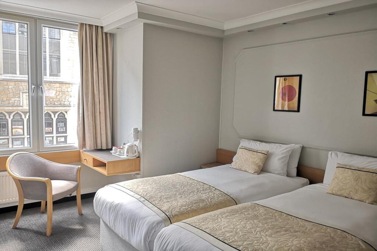 Hotel Lancaster Hall London