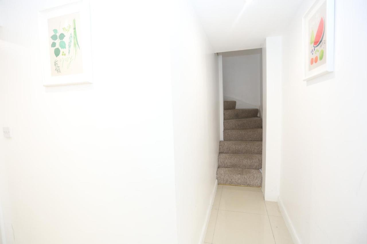 Lytham Studio Apartment London