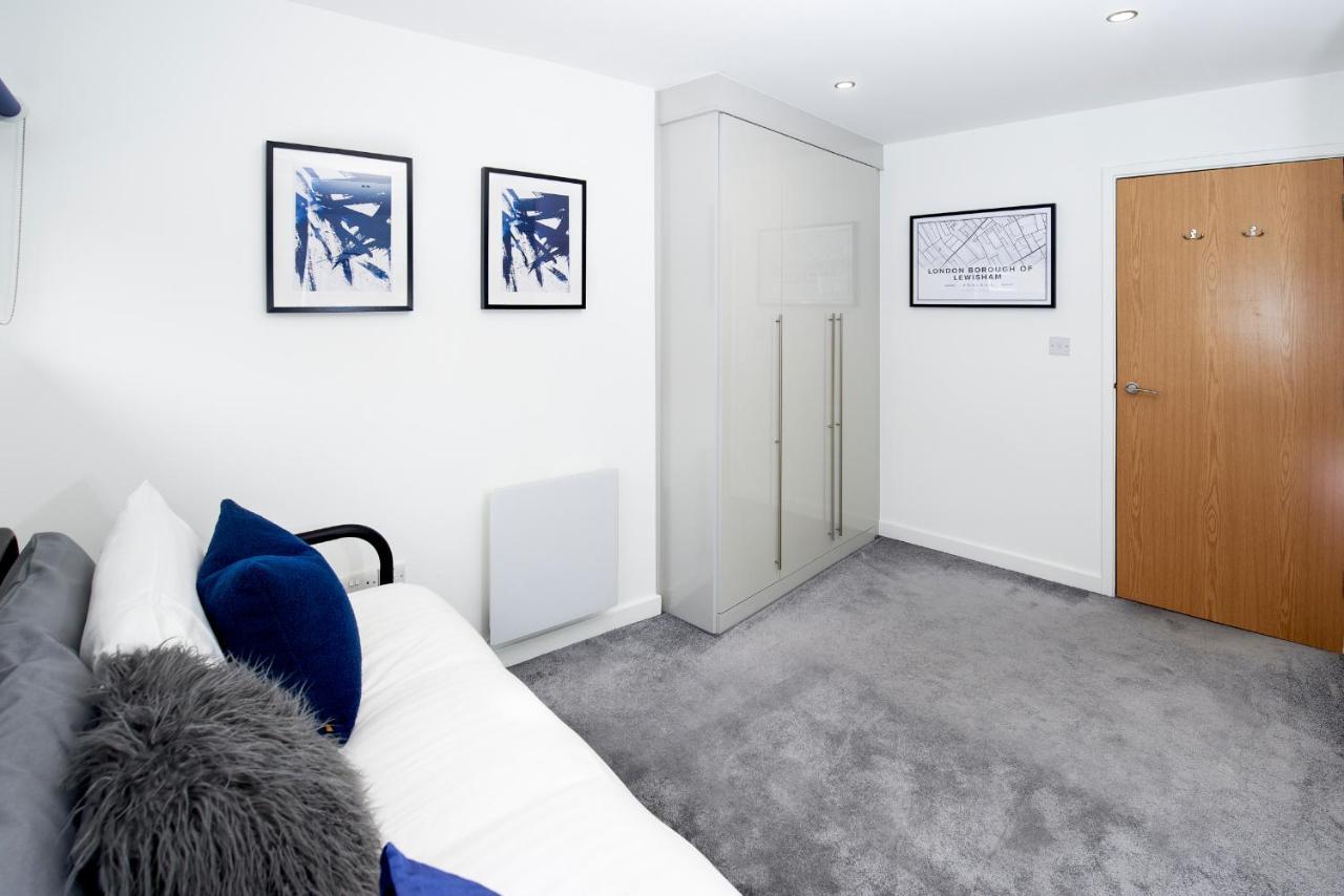 Ida Pod Places - New Cross Gate London