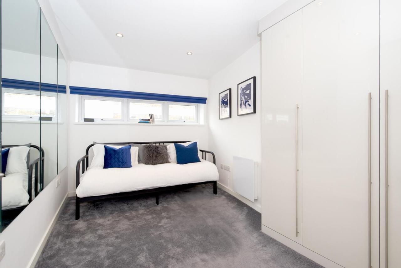 Ida Pod Places - New Cross Gate Apartment *