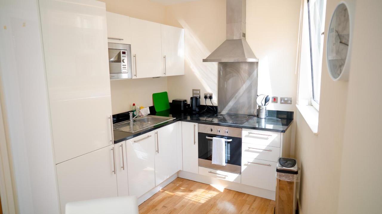 Comfy Spacious In Canary Wharf *