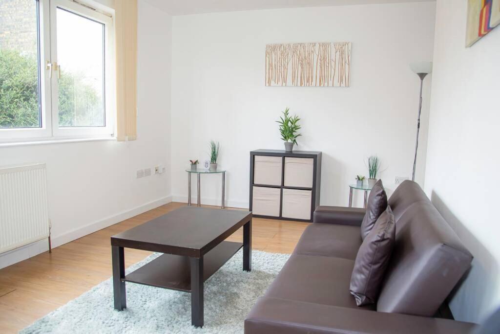 Appartement Shoreditch Hoxton Large 3 Bed Garden Flat Free Parking Aor Only Londen