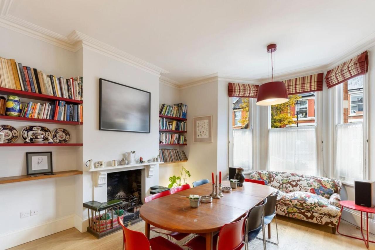 Lovely 4-bedroom House Near Portobello London