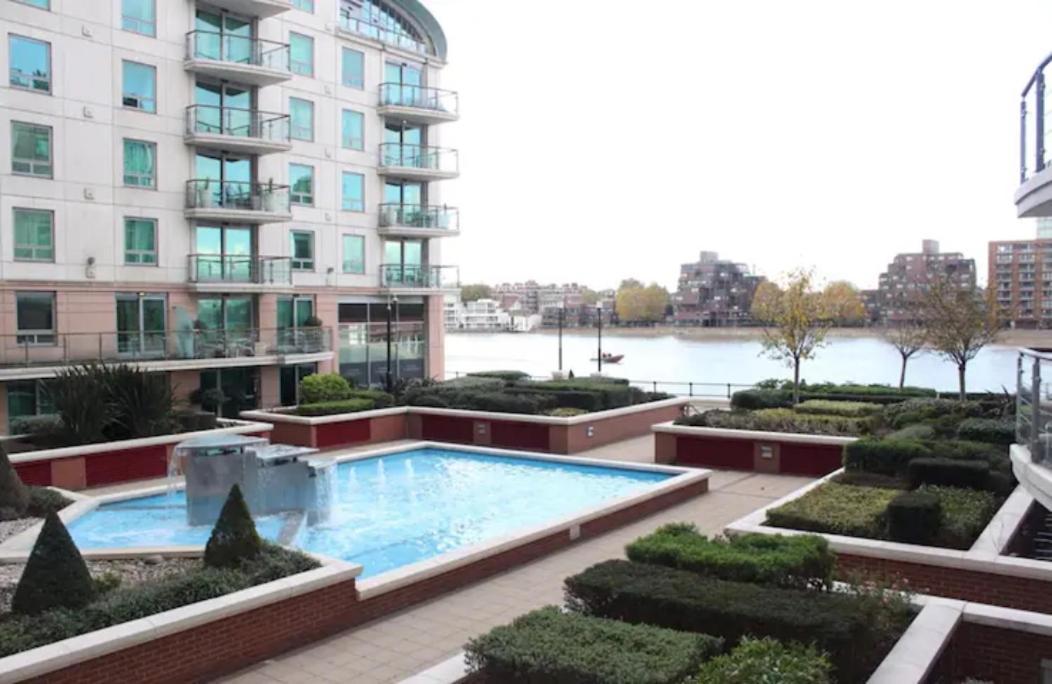 Apartment Riverside Balcony Apartments, 10 Minutes From Oxford Circus *
