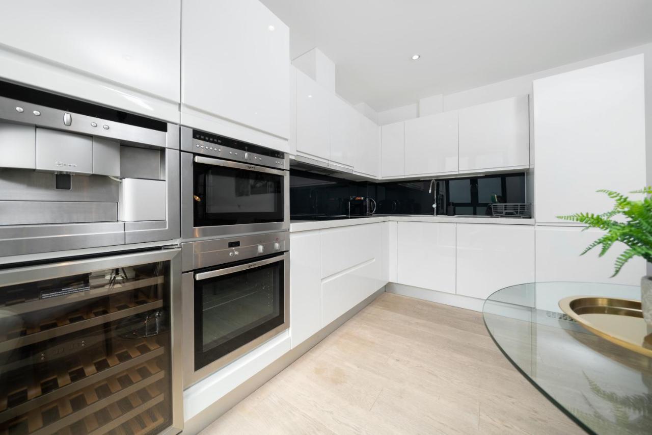 Apartamento Spacious 2 Bedroom, 3 Beds 2,5 Bathroom, Trafalgar Square