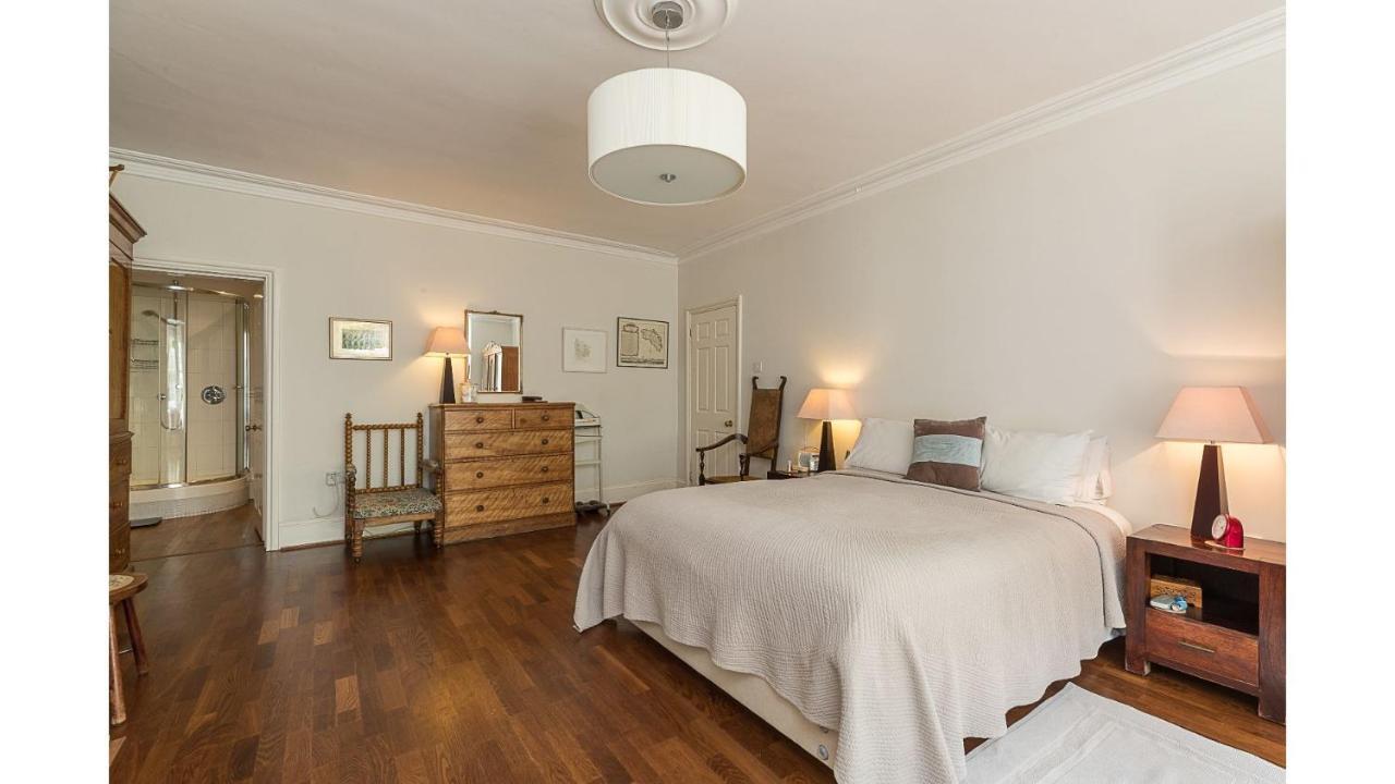 Joivy Elegant 2 Bed Near Hampstead And Camden, Sleeps 4 Apartment London
