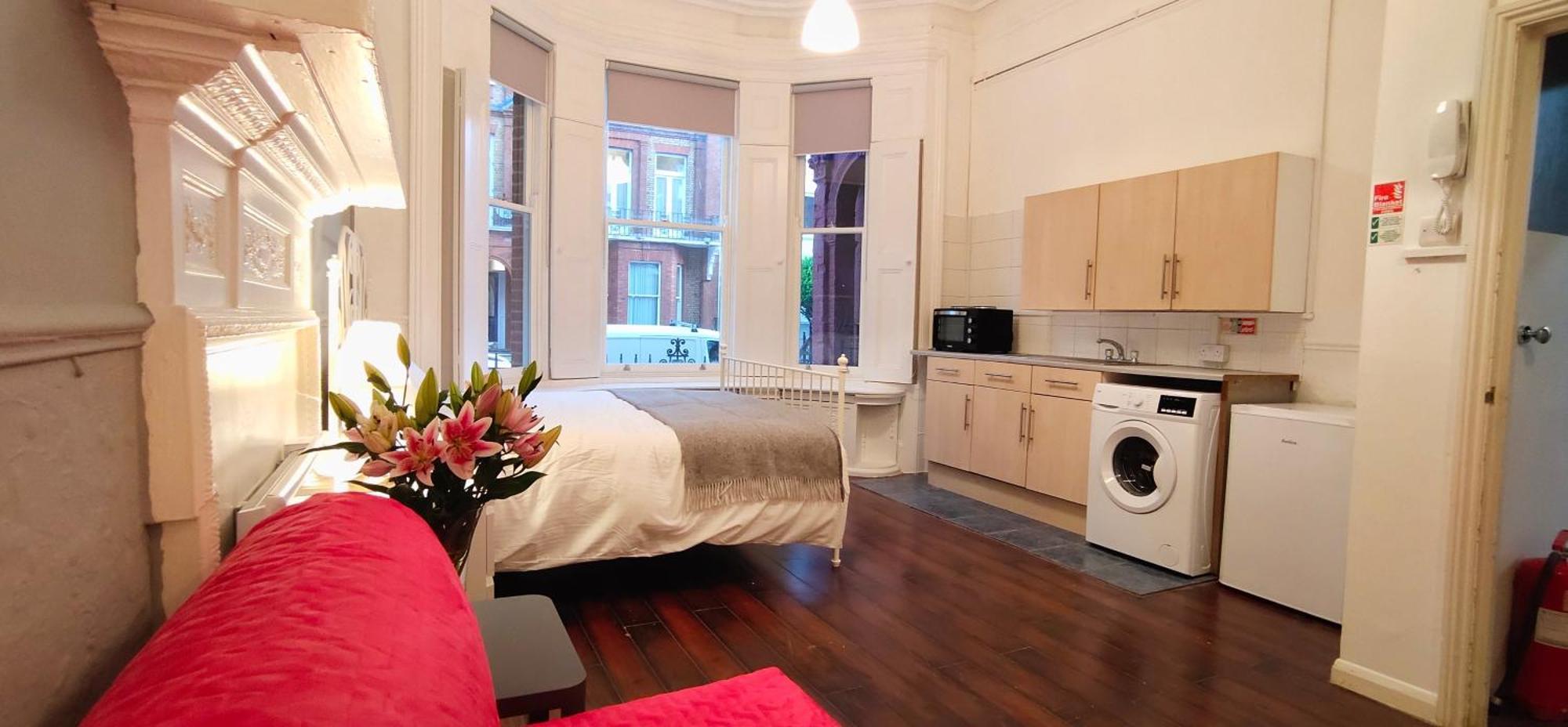 Apartment Gloucester Garden