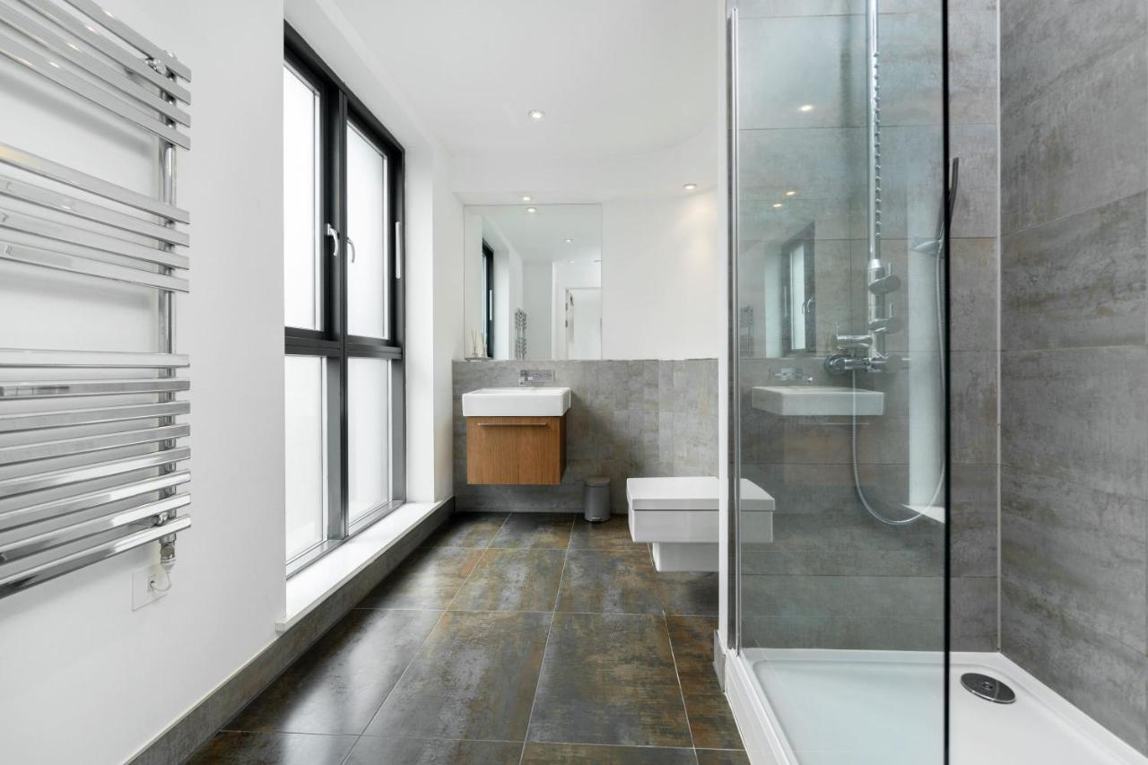 Apartamento Spacious 2 Bedroom, 3 Beds 2,5 Bathroom, Trafalgar Square Londres