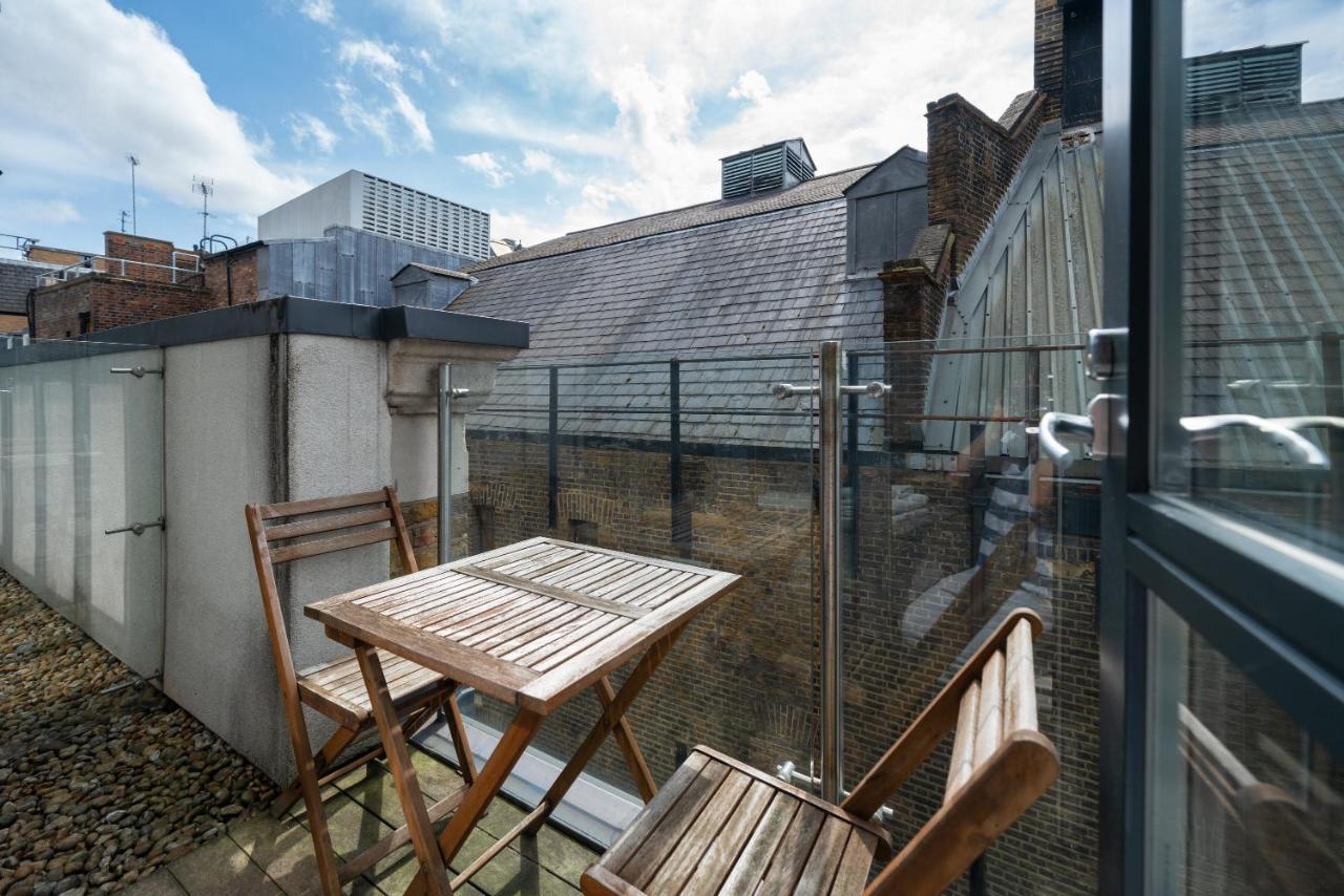 Spacious 2 Bedroom, 3 Beds 2,5 Bathroom, Trafalgar Square Londres