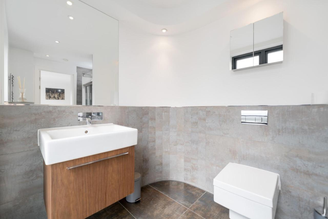 Apartamento Spacious 2 Bedroom, 3 Beds 2,5 Bathroom, Trafalgar Square