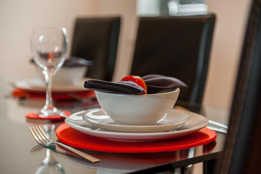 Smart - Road Apartment London