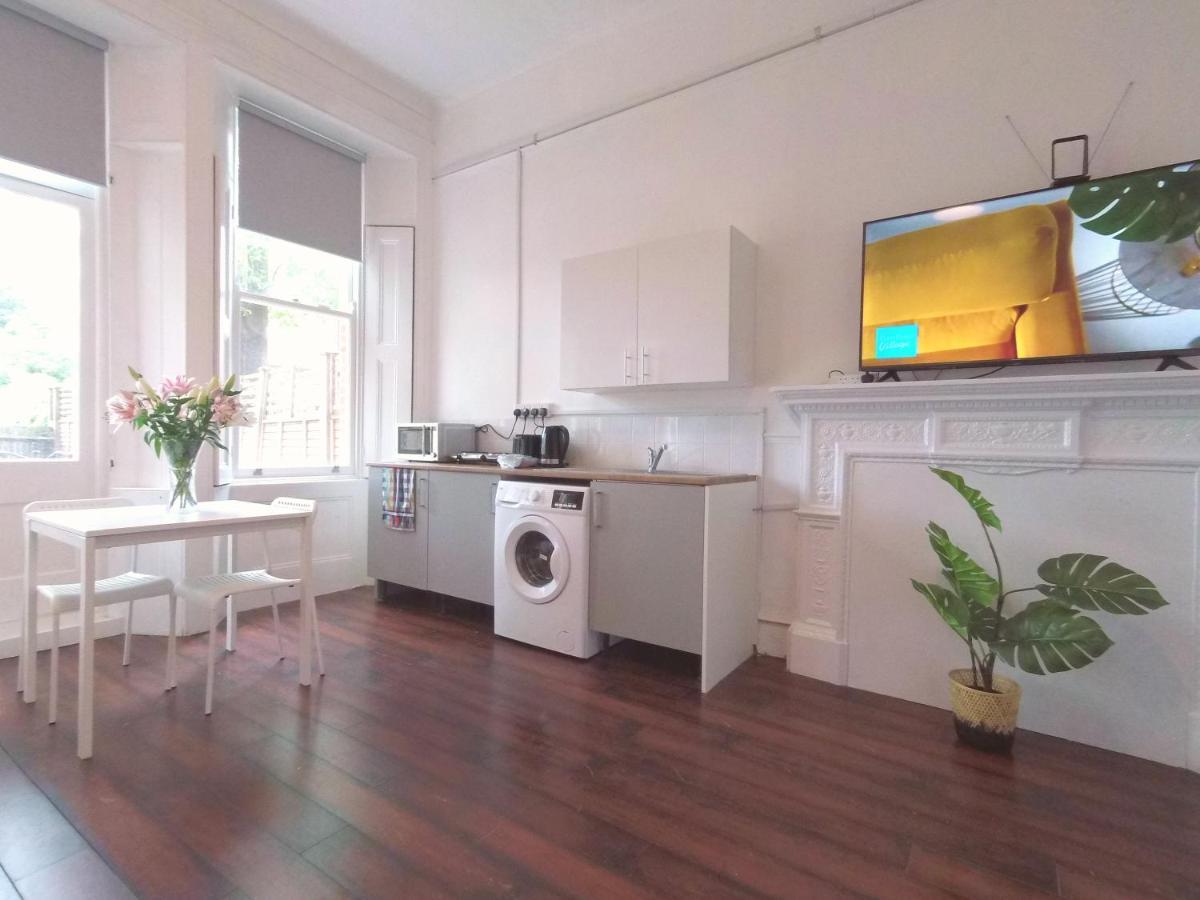 Apartment Gloucester Garden London