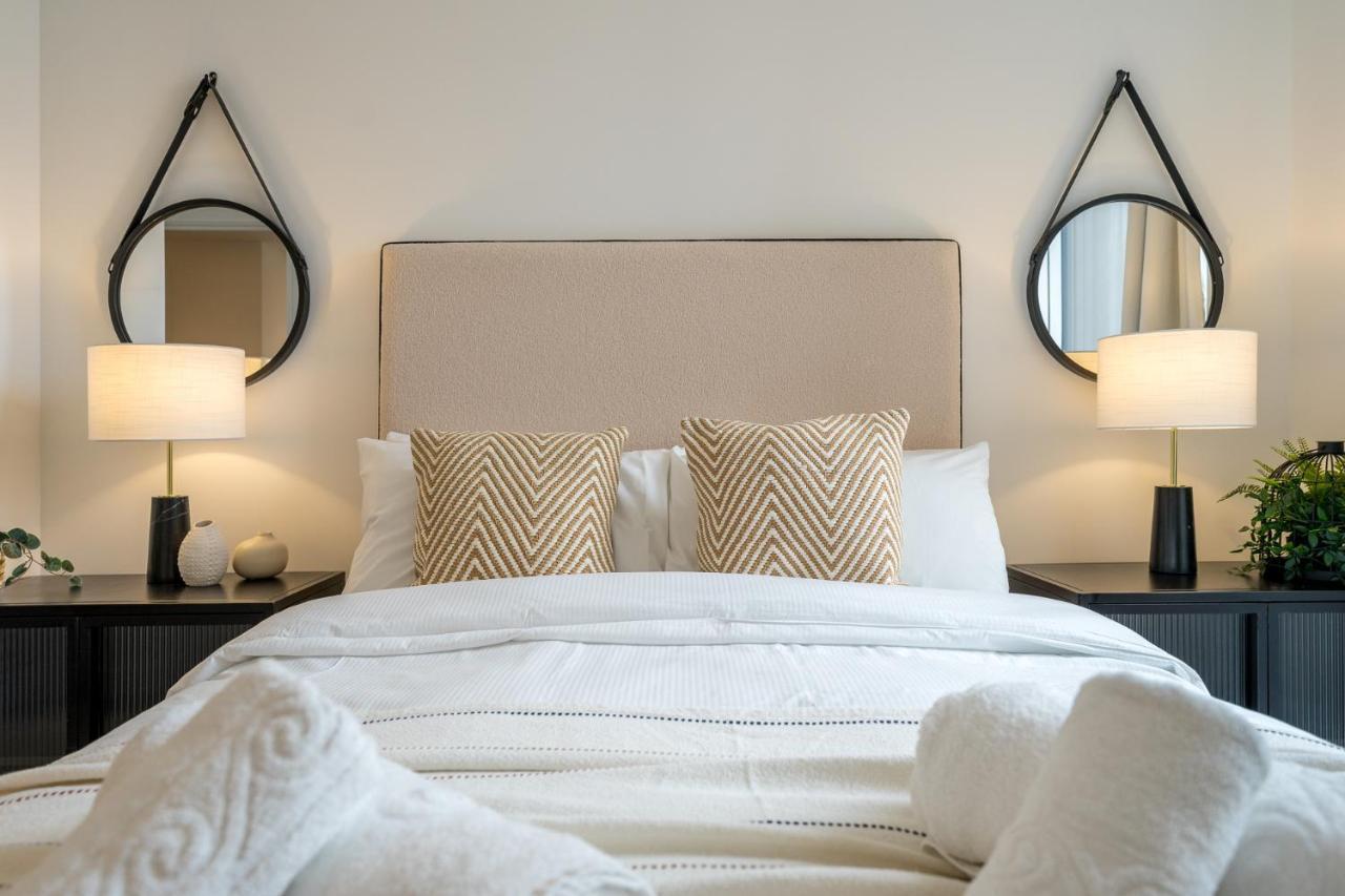 Luxurious Spacious 2bed Skyline River Views By Canary Wharf