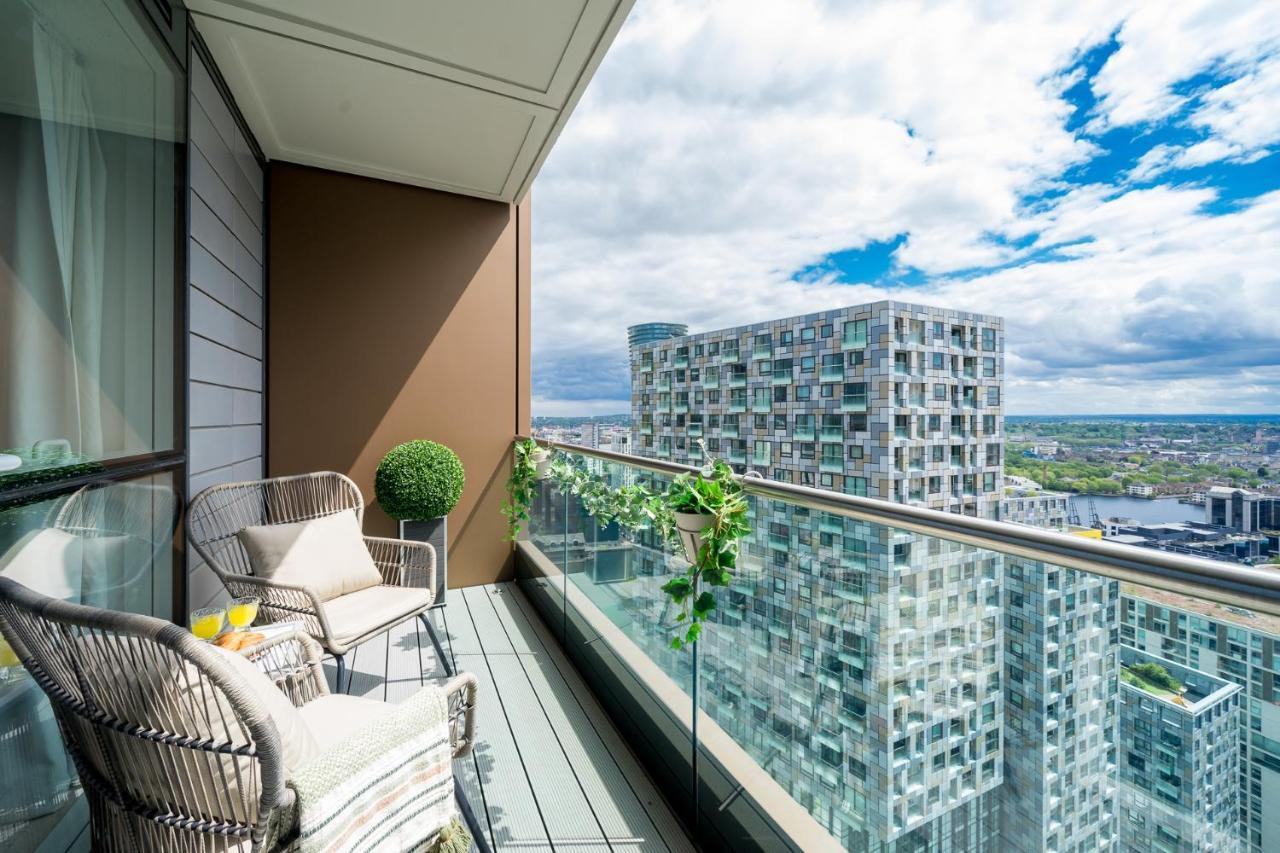Luxurious Spacious 2bed Skyline River Views By Canary Wharf Apartamento