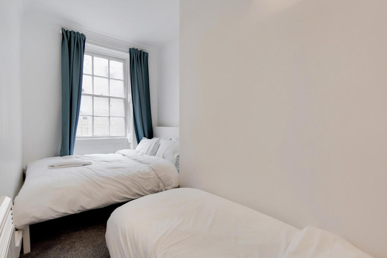Mayfair Park Homestay London