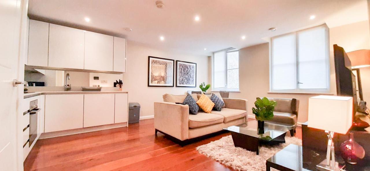 One Bed Serviced Apt Near Holborn In Chancery Lane Apartment London