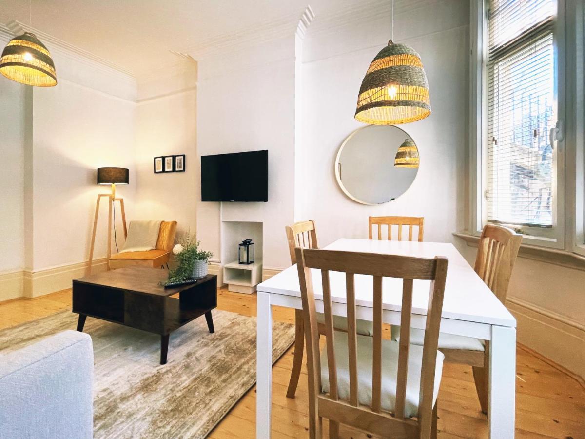 Jeremy's Place Apartment