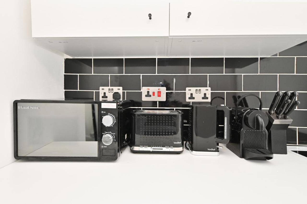 Covent Garden & Soho, Cosy & Cool, Spacious Apartment *