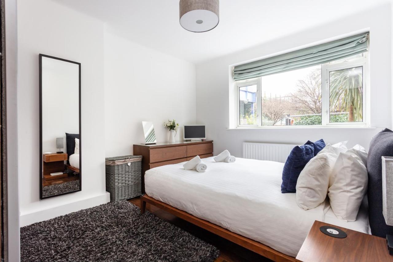 Perfect Gem By Southwark Stn W/balcony - Apartment