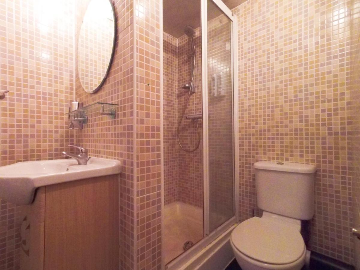 Luna 218 Flat 3 At Marble Arch London