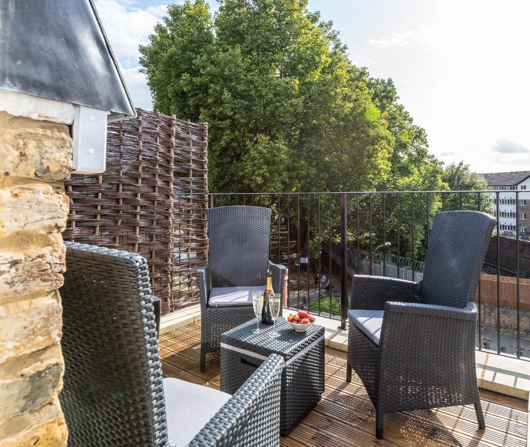 Luxury Flat With Sw Balcony In Fulham Broadway * London