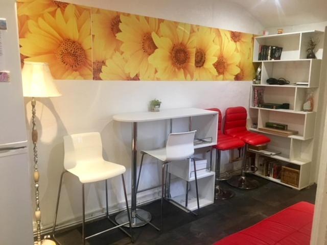 Privatunterkunft Comfy Rooms. Shared East Homestay. London