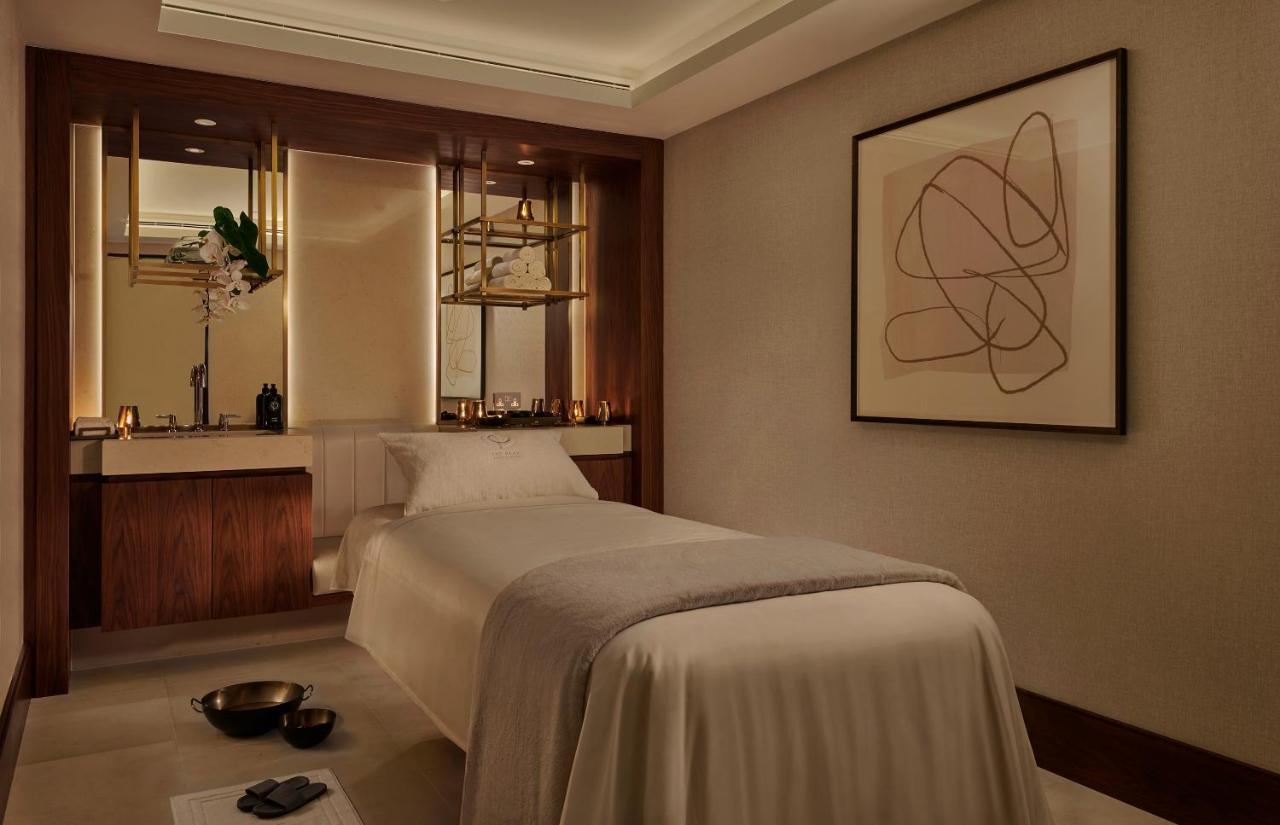 Jumeirah Carlton Tower Hotel London