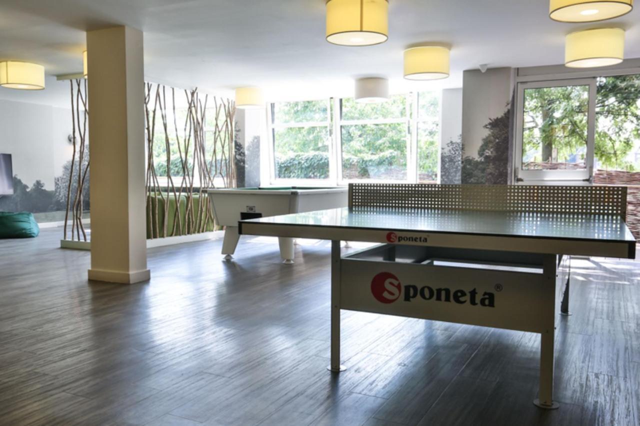Apartamento Private Bedrooms With Shared Kitchen And At Iq Tufnell House In Londres