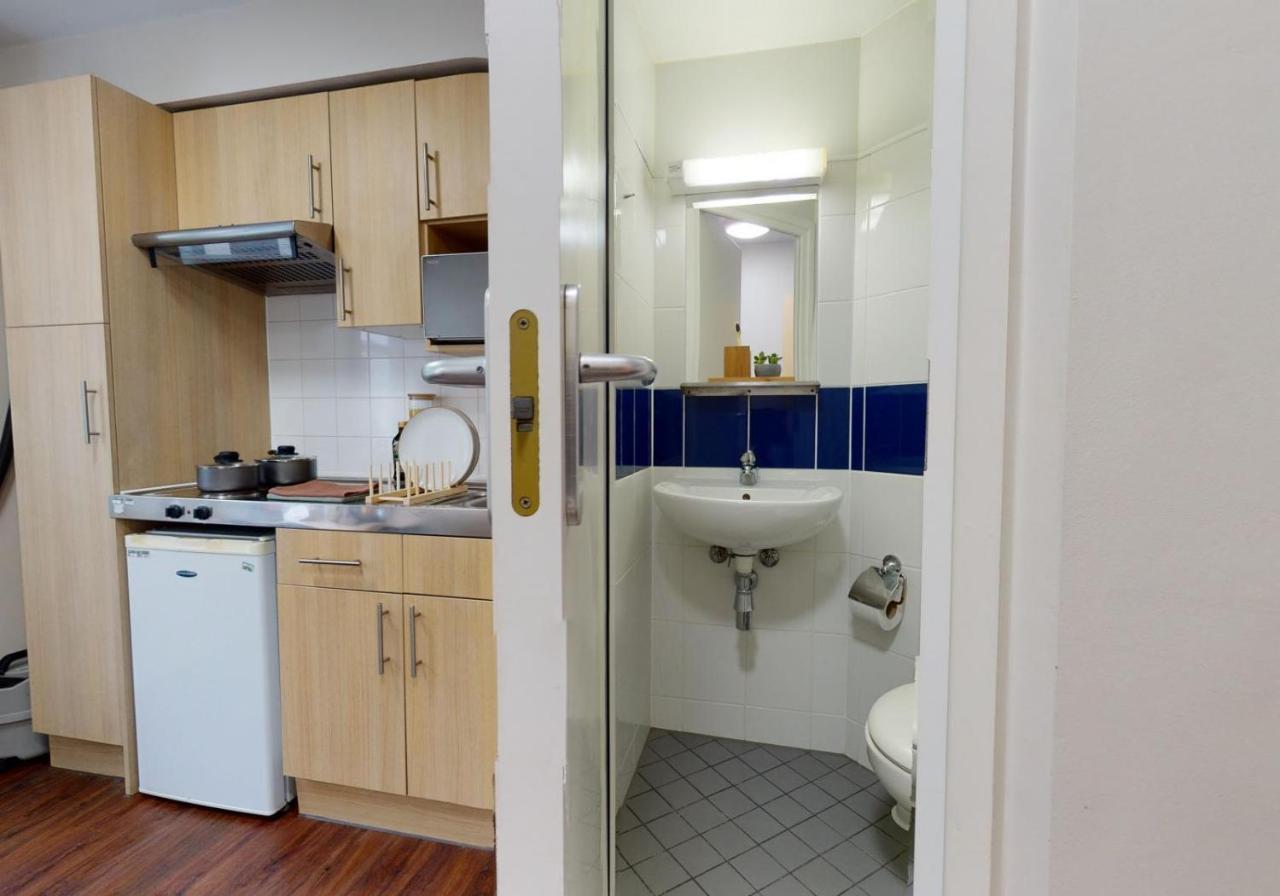 Private Bedrooms With Shared Kitchen And At Iq Tufnell House In * Londres