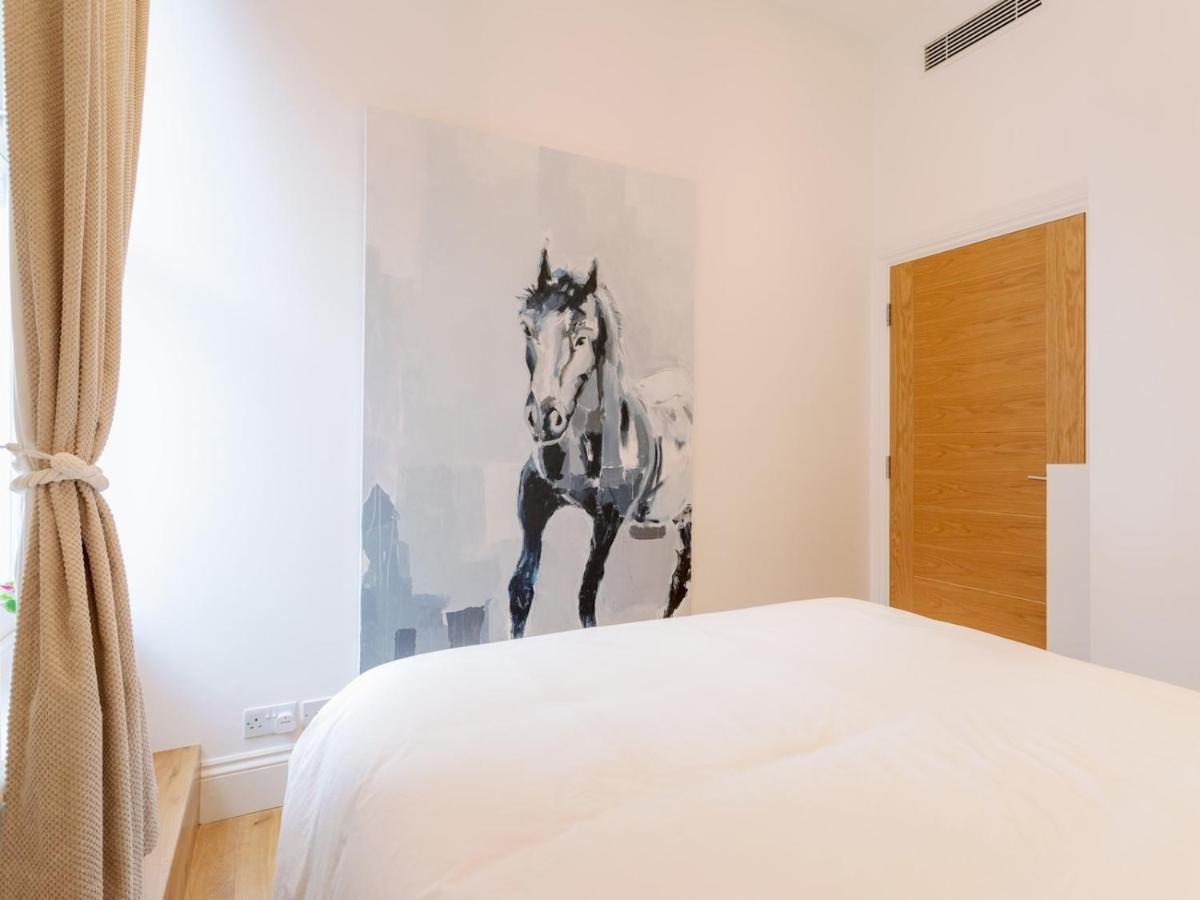 Pass The Keys Beautiful 2bed 2min From Hampstead Heath Leilighet London