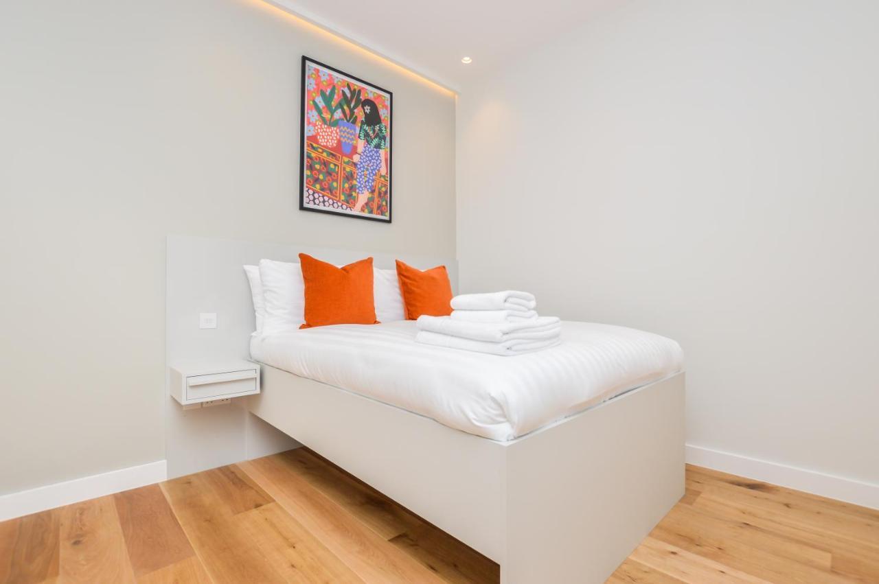 Cromwell Serviced By Stayprime * London