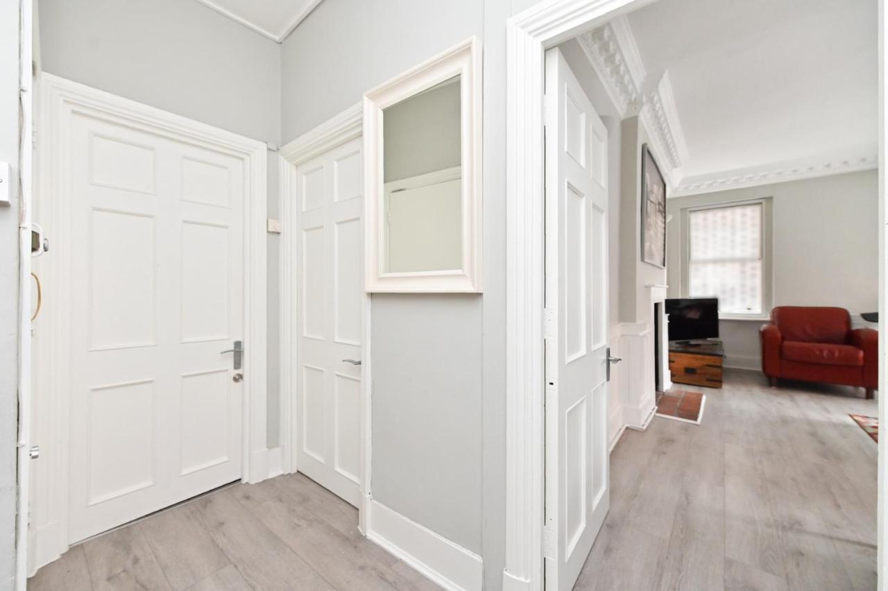 Soho Apartment, Piccadilly & Regent Street London