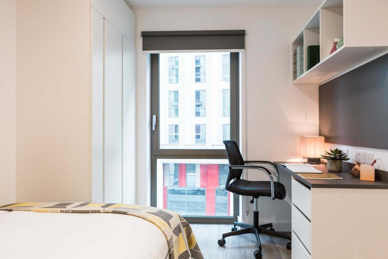 For Students Only Chic And Ensuites At Chapter Highbury Ii In Apartment London