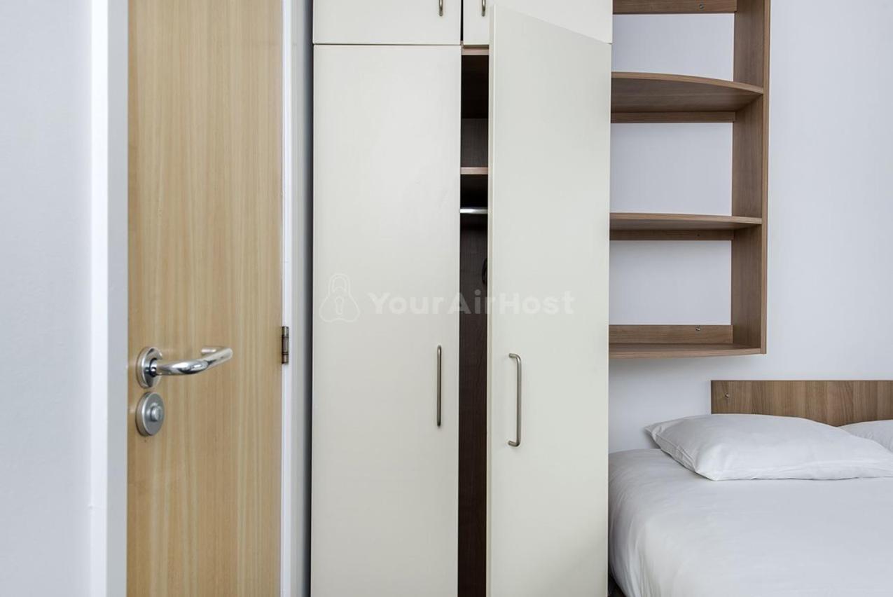 Spacious At Axo Camden In * Londen