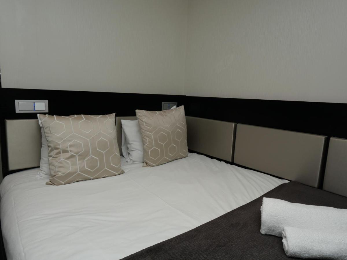 Great St Helen Hotel 4*