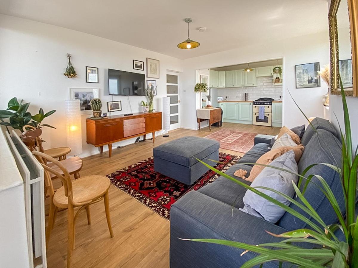 Pass The Keys Spacious 2bedroom Flat With Views In Bridge Leilighet