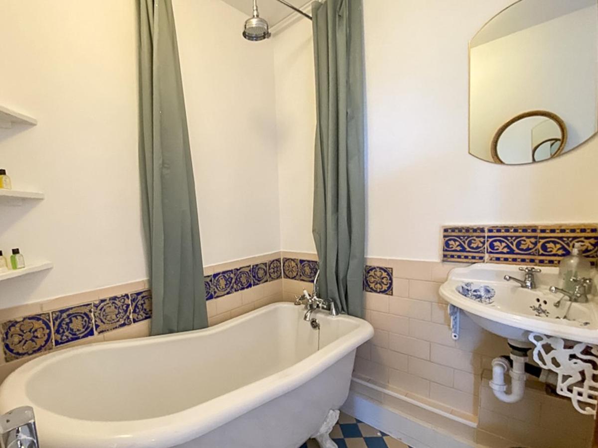 Leilighet Pass The Keys Spacious 2bedroom Flat With Views In Bridge London