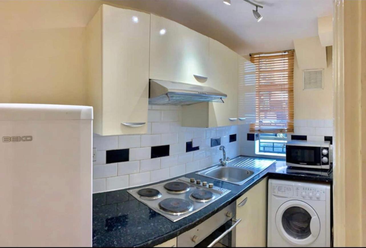 Hyde Park Bayswater Apartment