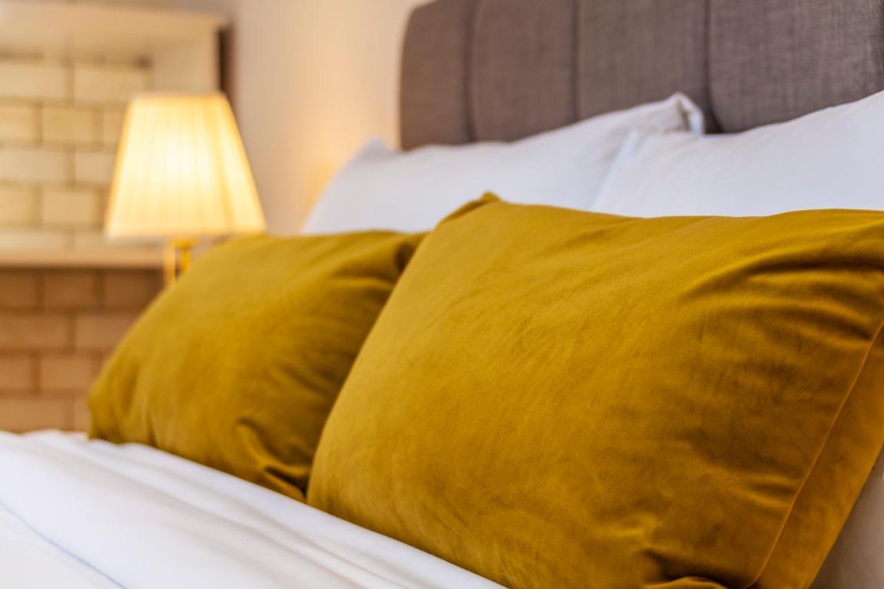 Lotus Guesthouse In Jamyang Buddhist Center London